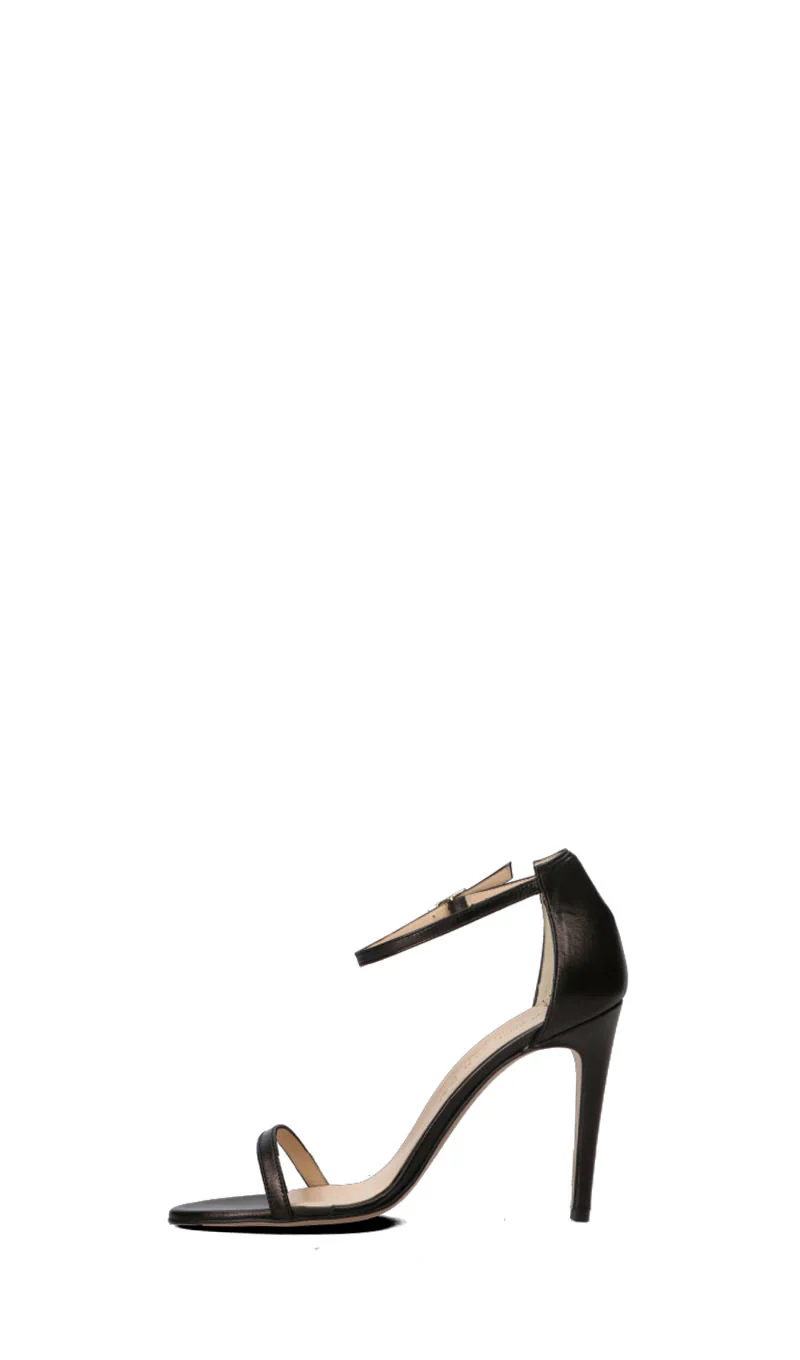 REBECCA VAN DIK - Image 4